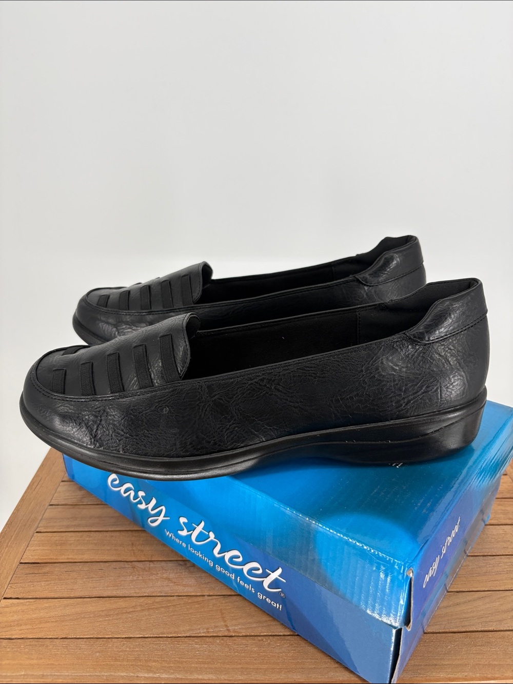 New Women’s Stretch Comfort Women's Black Burnis Genesis Slip-On Loafers size 10 - Picture 4 of 6